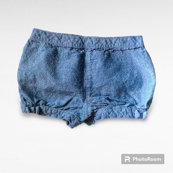 3/$12 - Carter’s Child of Mine Chambray Bubble Shorts 18m - Picture 2 of 9